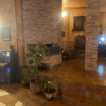 فيلة Dolce и партита