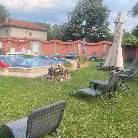 Dolce и партита فيلة *